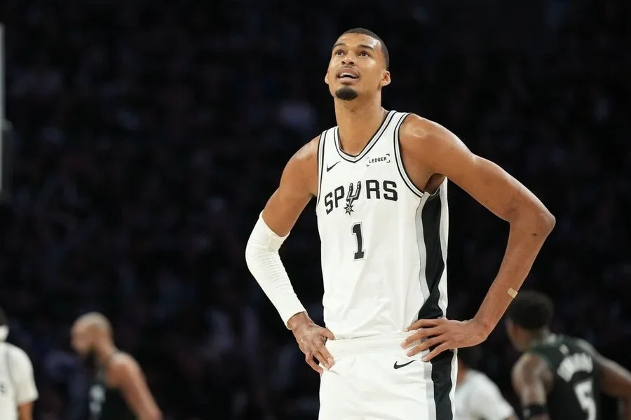 NBA: Playoffs-San Antonio Spurs at Minnesota Timberwolves